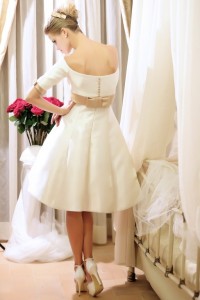 Abito sposa in Mikado corto